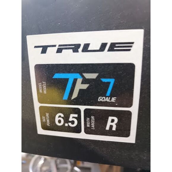 TRUE TF7 Intermediate Goalie Skates Size 6.5 (1780) - Picture 3 of 6